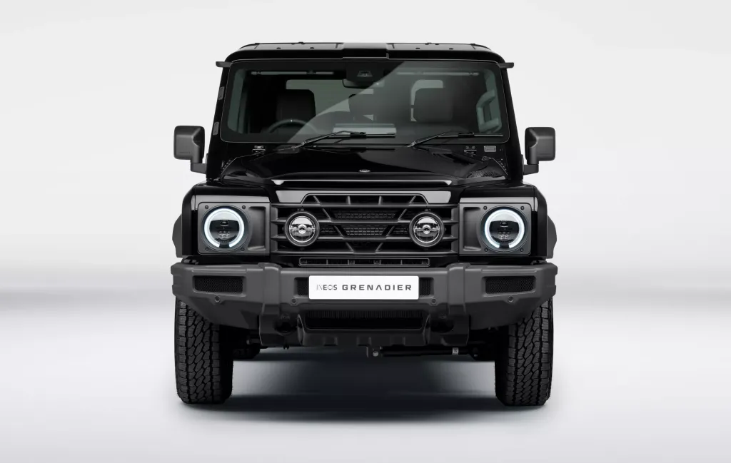 neos Grenadier 2026 получил новое рулевое управление и версию Black Edition без прибавки к цене