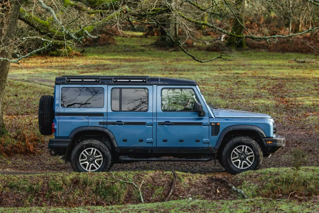 neos Grenadier 2026 получил новое рулевое управление и версию Black Edition без прибавки к цене