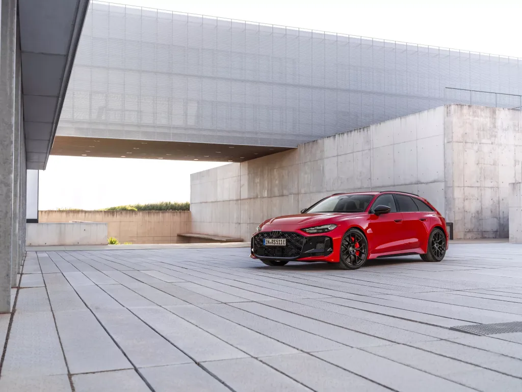 Новый Audi RS5 стал подзаряжаемым гибридом: 630 л.с., 0–100 за 3,6 с