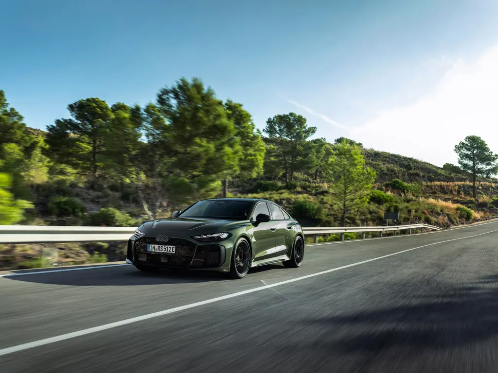 Новый Audi RS5 стал подзаряжаемым гибридом: 630 л.с., 0–100 за 3,6 с