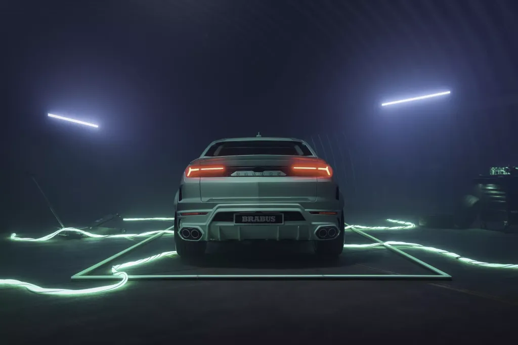 Brabus впервые взялся за Lamborghini Urus SE и сделал две версии на 900 л.с.