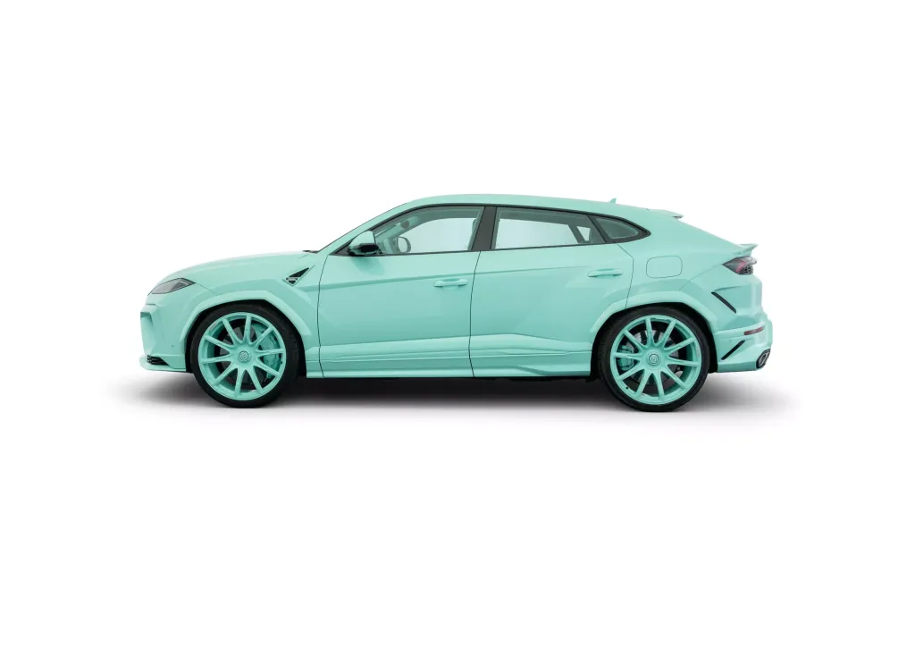 Brabus впервые взялся за Lamborghini Urus SE и сделал две версии на 900 л.с.