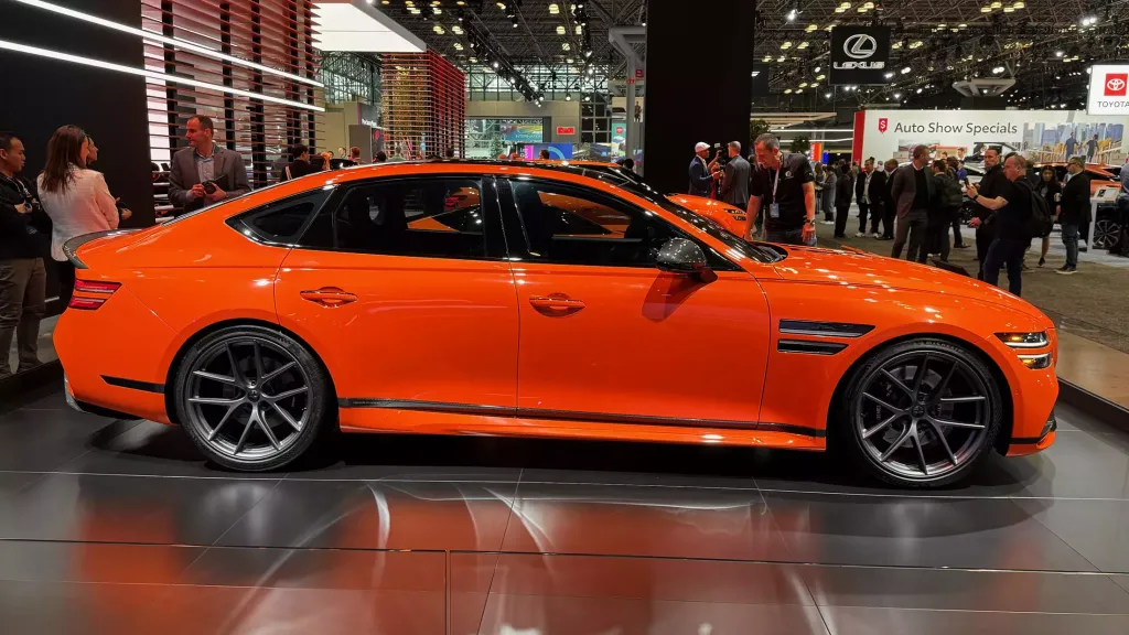 Genesis G80 Magma: ограниченная серия на 20 экземпляров и форсированный V6 на 525 л.с.