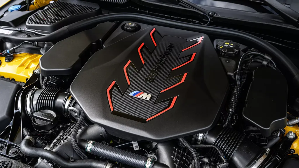 BMW M5 2027 получит менее мощный V8 в Европе из-за норм Евро-7
