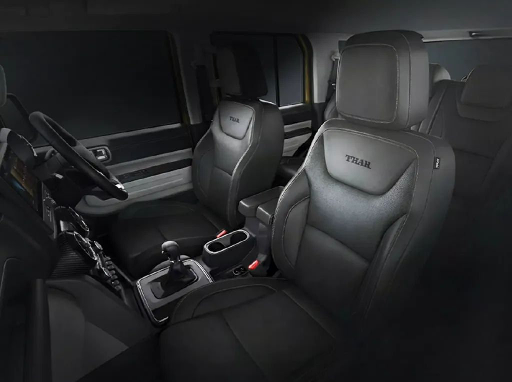 Mahindra Thar Roxx Star Edition: «двойник» Jeep Wrangler стал богаче, но лишился полного привода