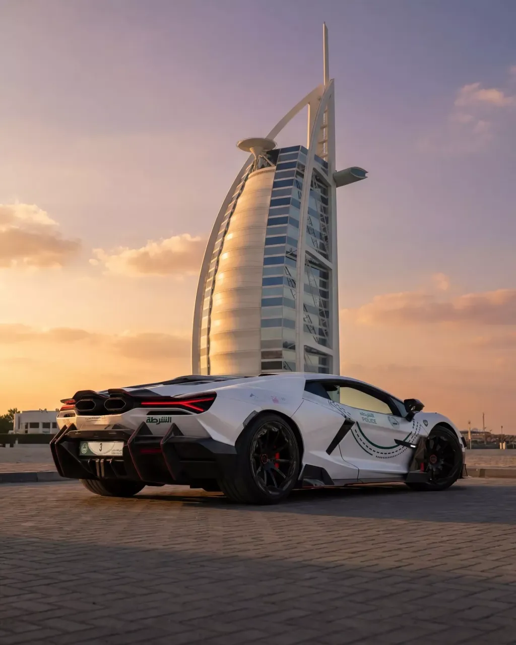 Lamborghini Revuelto от Mansory стал новым демонстрационным авто полиции Дубая