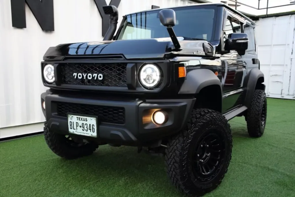 Suzuki Jimny превращают в «маленький» Toyota Land Cruiser 70: японский комплект 70YO.70 уже продаётся готовыми машинами