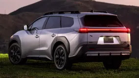 Toyota bZ Woodland получает скидки до 6 500 долларов: что предлагают дилеры и почему Toyota снижает цену