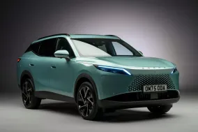 Omoda 7 в Великобритании — старт продаж, цены и характеристики