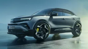 Opel Corsa GSE и Vauxhall Corsa GSE возвращают «заряженную» Corsa — теперь на электротяге