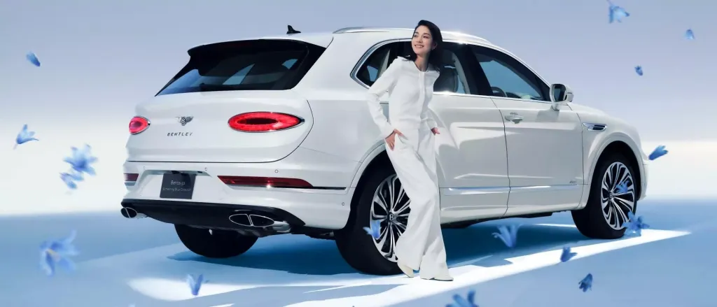 Bentley Bentayga Something Blue Collection by Mulliner: серия для Японии