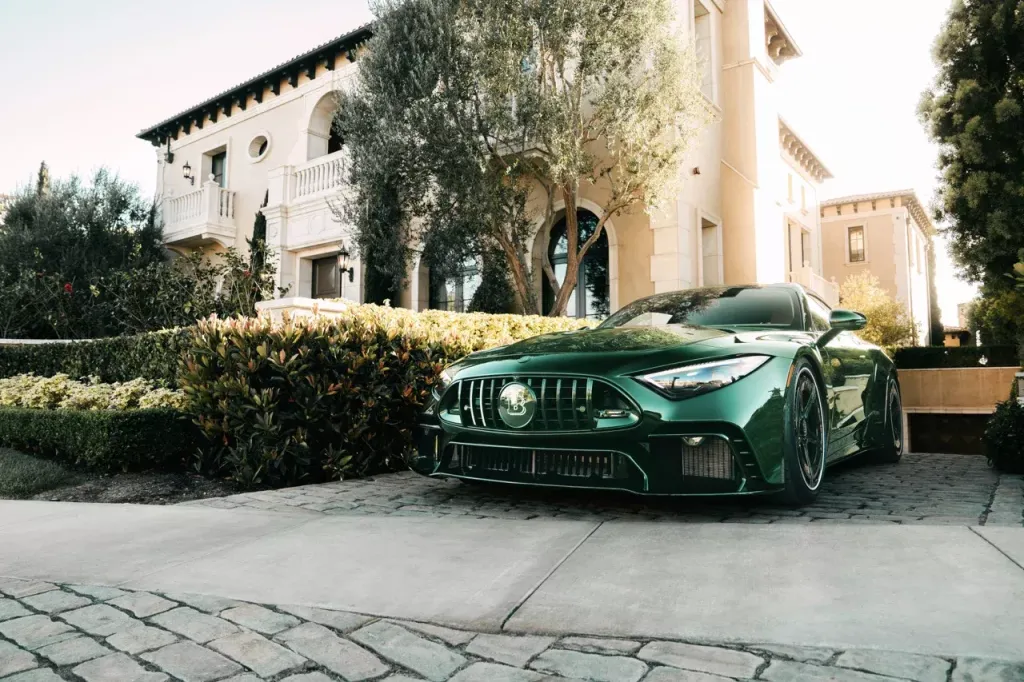 Brabus Rocket GTS: экстремальный двухдверный универсал на базе Mercedes-AMG SL 63