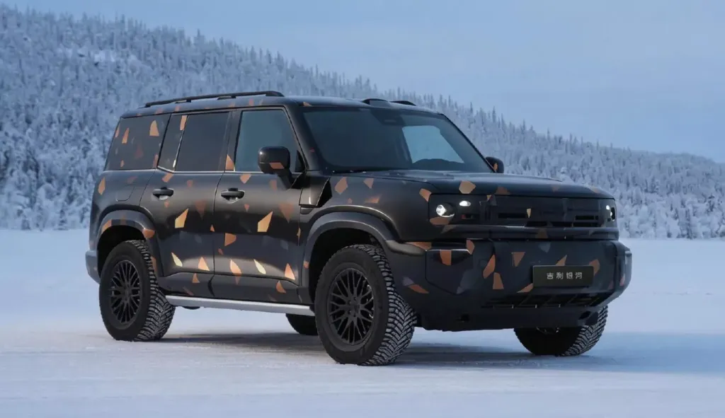 Geely Galaxy Cruiser готовится к дебюту: новый рамный по духу внедорожник с тремя электромоторами