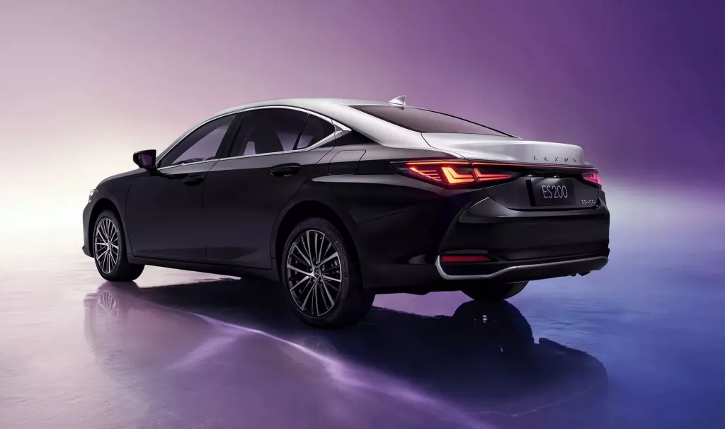 Lexus ES Moon Shadow Edition: прощальная спецверсия для Китая