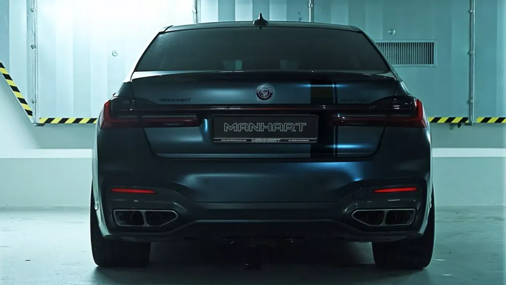 BMW M760Li Manhart MH7 700 показал, каким должен был остаться флагманский седан с V12