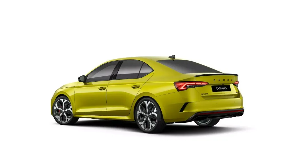 Škoda Octavia отмечает 30-летие: яркий Dragon Skin и голосование покупателей