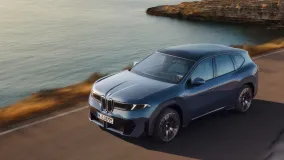 Новый BMW iX3 40 стал более доступной версией Neue Klasse-кроссовера с запасом хода до 636 км