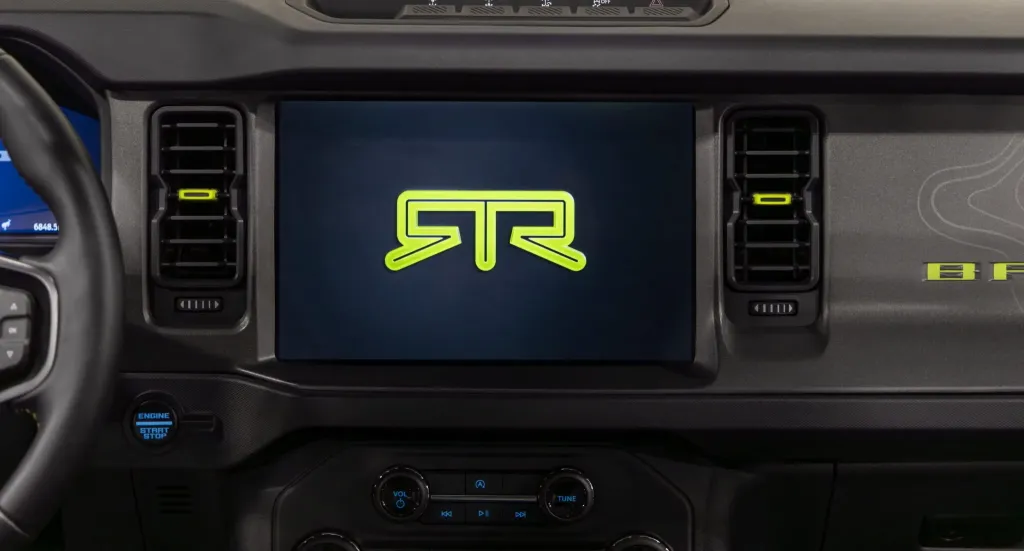 Ford раскрыл интерьер Bronco RTR с акцентами Hyper Lime