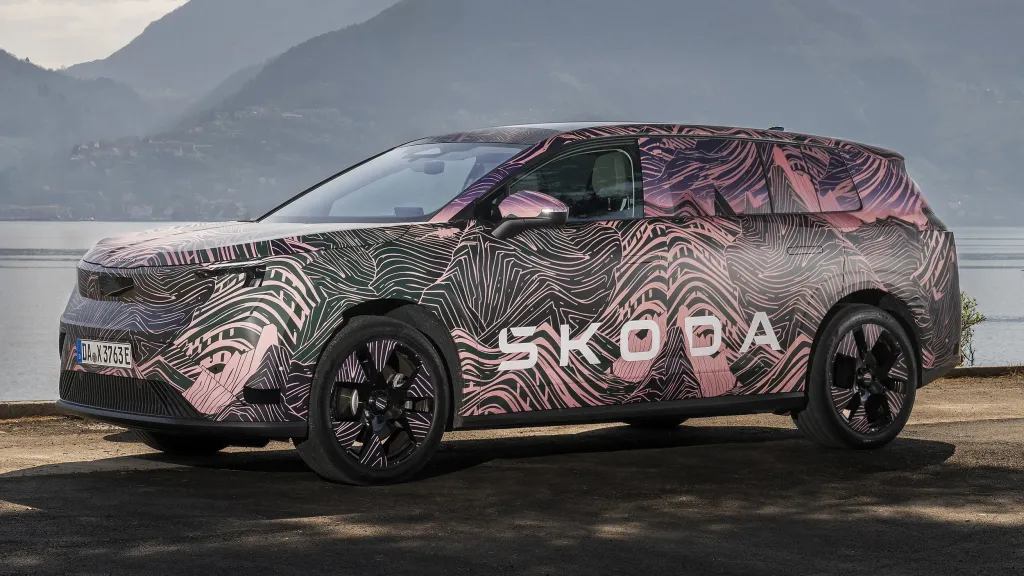 Новый Skoda Peaq станет самым большим электрокроссовером марки с 5 и 7 местами
