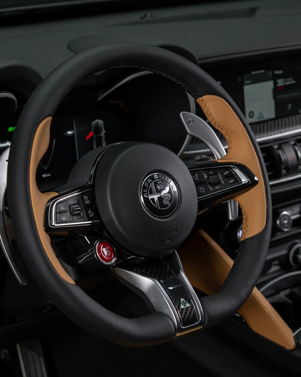 Новые Alfa Romeo Giulia и Stelvio Bespoke Edizione 115 ограничили пятью экземплярами каждого