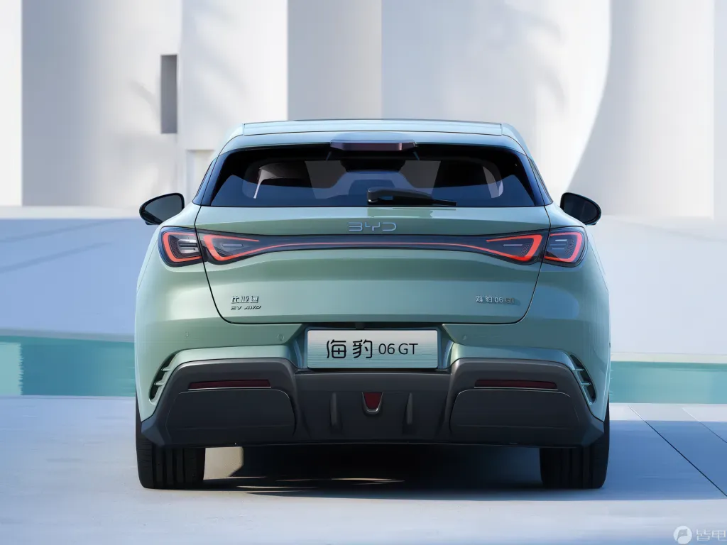 BYD обновила Seal 06 GT