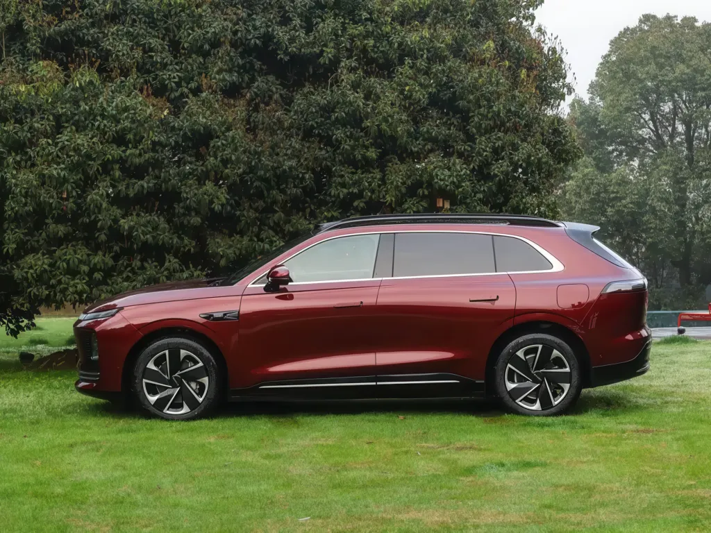 Chery Exeed EX7 вышел в Китае с EMB, 800-вольтовой зарядкой и запасом до 1520 км