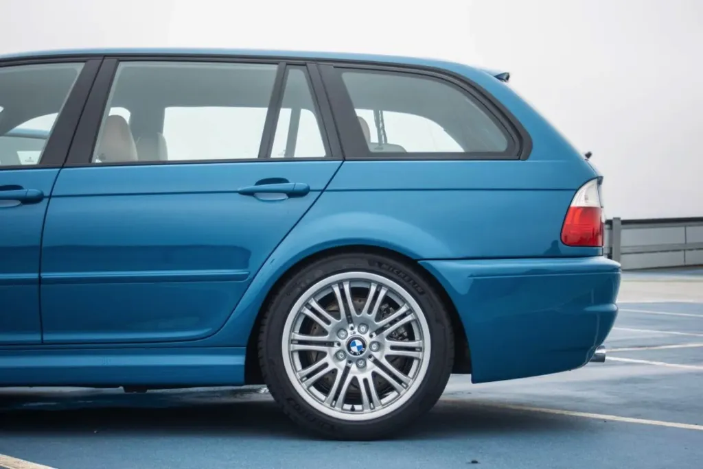 Petrolye построил BMW E46 M3 Touring с карбоновой задней частью и мотором S54