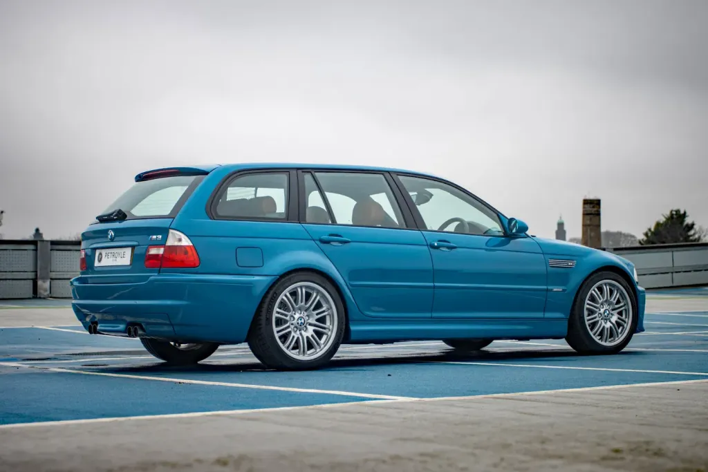 Petrolye построил BMW E46 M3 Touring с карбоновой задней частью и мотором S54