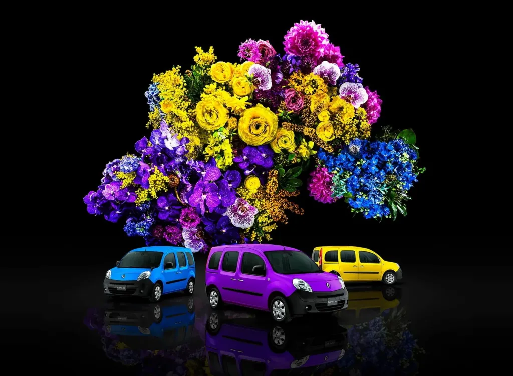 Renault Kangoo Couleur для Японии получил яркие цвета, стальные колеса и тираж 100 машин