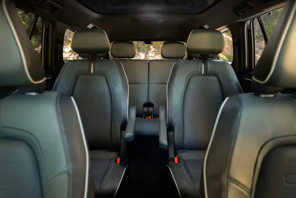 Subaru представил трехрядный электрокроссовер Getaway мощностью 420 л.с. и запасом хода более 300 миль