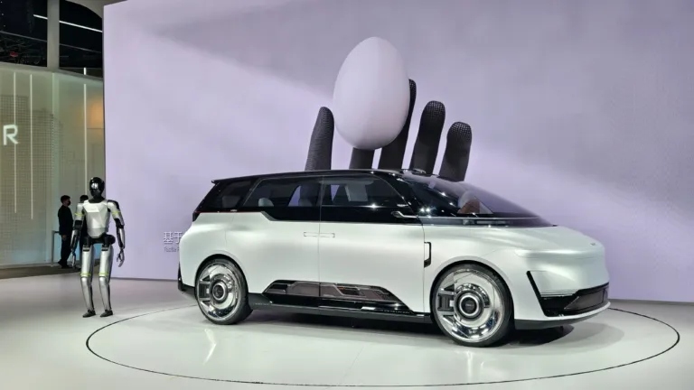 На автосалоне в Пекине показали BYD Ocean-V, Xiaomi Vision GT и Chery iCar RoBox