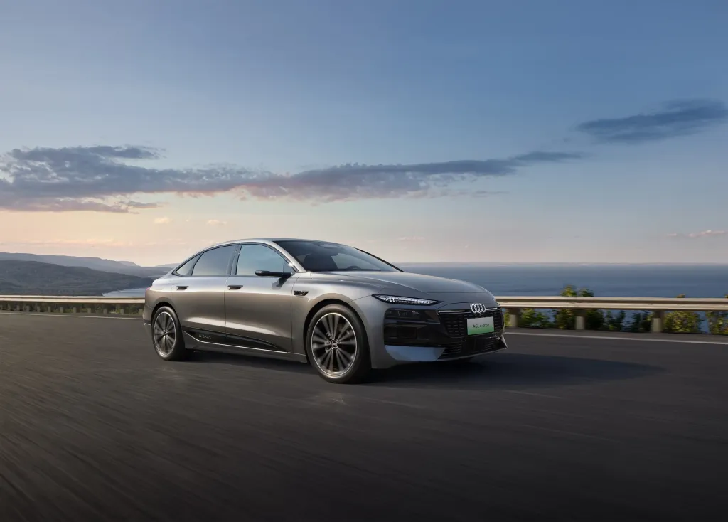Audi A6L e-tron дебютировал в Китае: до 815 км хода, 543 л.с. и цена от 309 800 юаней