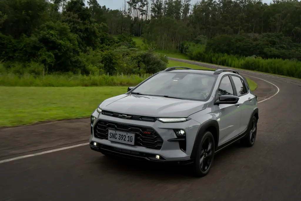 Chevrolet Sonic 2027 сменил формат: вместо хэтчбека и седана появился кроссовер-купе для Бразилии