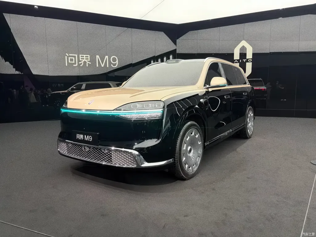 Huawei HIMA расширила линейку: Aito M6, первый MPV Luxeed V9 и обновленный Aito M9 перед автосалоном