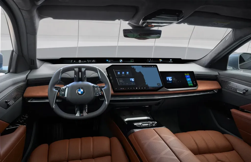 BMW 7-Series обновился: i7 перешел на цилиндрические ячейки, 112,5 кВт·ч и запас более 350 миль