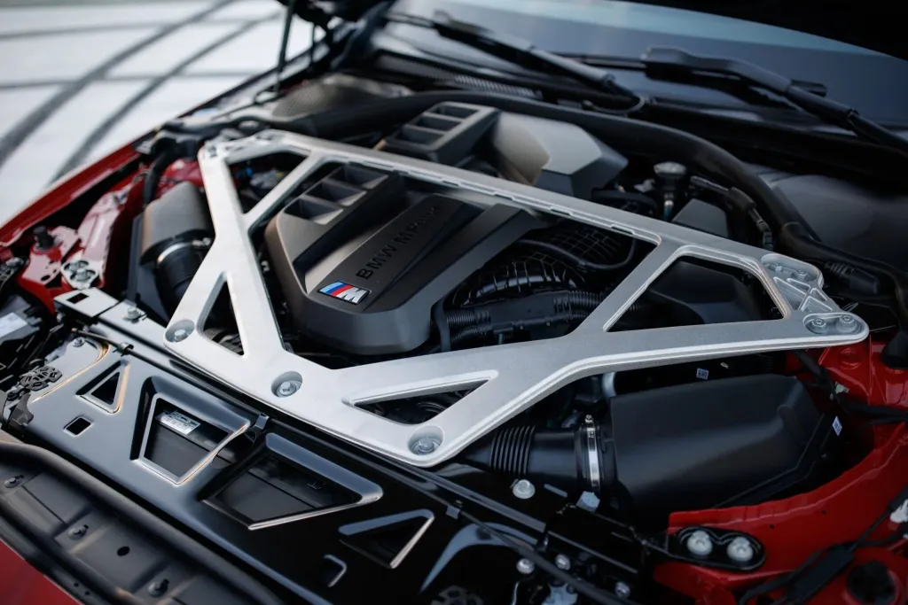 BMW M3 CS Handschalter выйдет в Северной Америке с 6-ступенчатой механикой, задним приводом и 473 л.с.