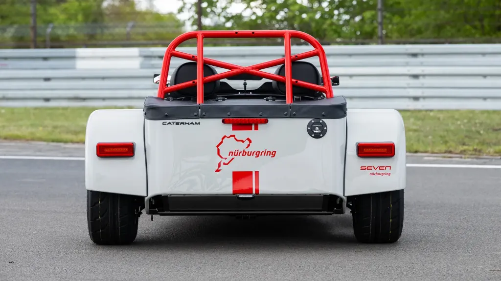 Caterham Seven Nurburgring Edition выйдет тиражом 100 машин с подвеской Bilstein и ценой от 48 995 фунтов
