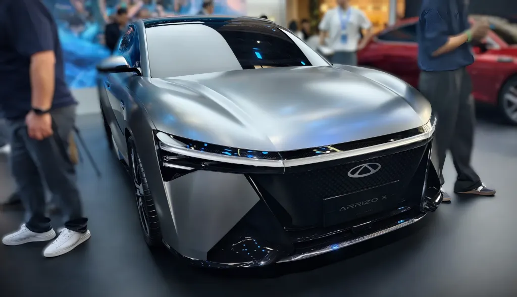 Chery Arrizo X дебютировал с коэффициентом 0,196 Cd и стал витриной следующего поколения бензиновых и гибридных седанов