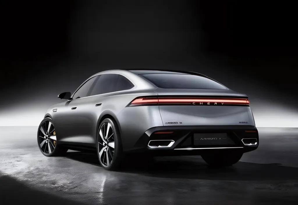 Chery Arrizo X дебютировал с коэффициентом 0,196 Cd и стал витриной следующего поколения бензиновых и гибридных седанов