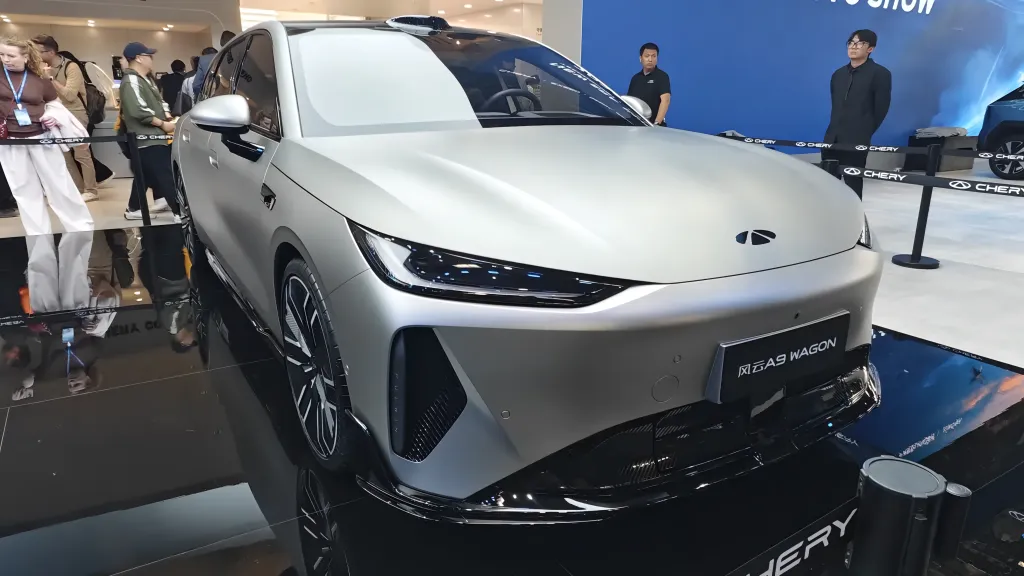 Chery представил Fulwin A9 Wagon: электрический универсал получил 700 км хода и 800-вольтовую архитектуру