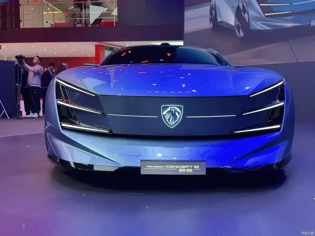 Dongfeng Peugeot и Dongfeng Citroen показали четыре концепта в Пекине и нацелились на запуск с 2027 года