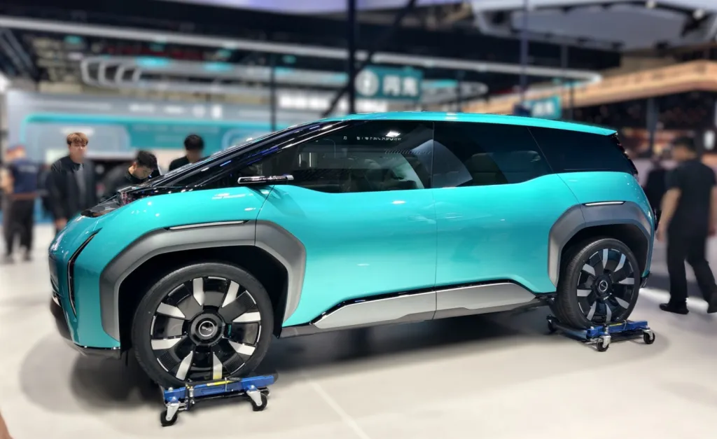 На автосалоне в Пекине показали BYD Ocean-V, Xiaomi Vision GT и Chery iCar RoBox