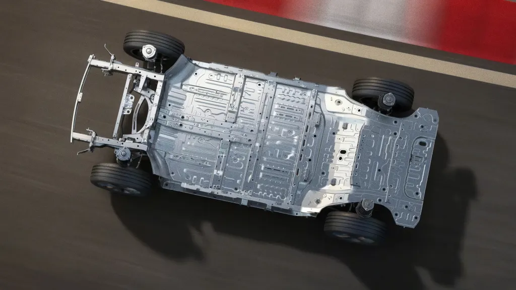 Leapmotor B05 Ultra вышел на рынок Китая: 241 л.с., до 600 км хода и цена от 123 800 юаней