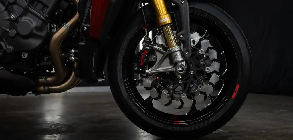MV Agusta Brutale 1000 ABT выйдет тиражом 130 штук с карбоном, 199 л.с. и трековым пакетом на 205 л.с.