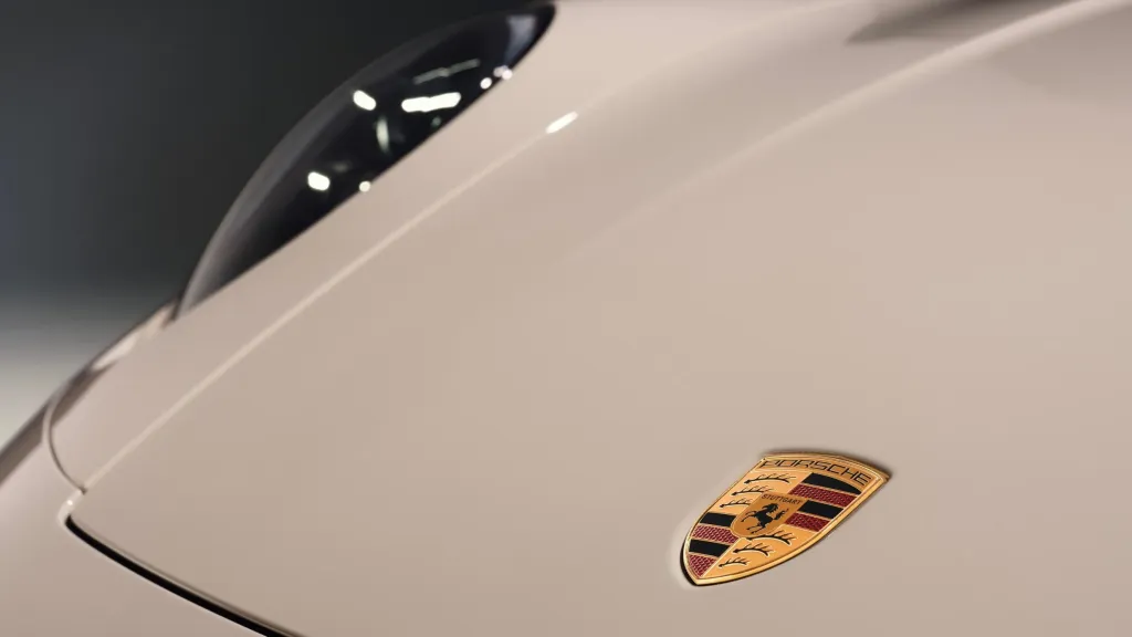 Porsche 911 Turbo S Sadu Edition отметит 70 лет марки в Кувейте