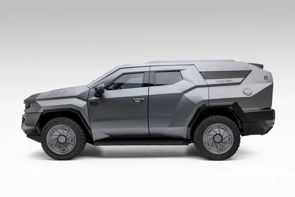 Rezvani показала седьмой Vengeance: бронированный Cadillac Escalade со стилем sci-fi и салоном как у бизнес-джета