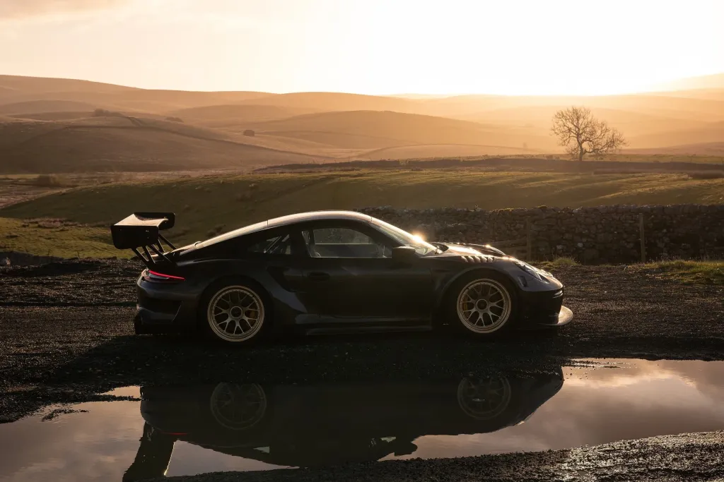 Talos 911 RT получил карбоновый widebody, 540 л.с. и цену от 850 000 фунтов без донорского Porsche
