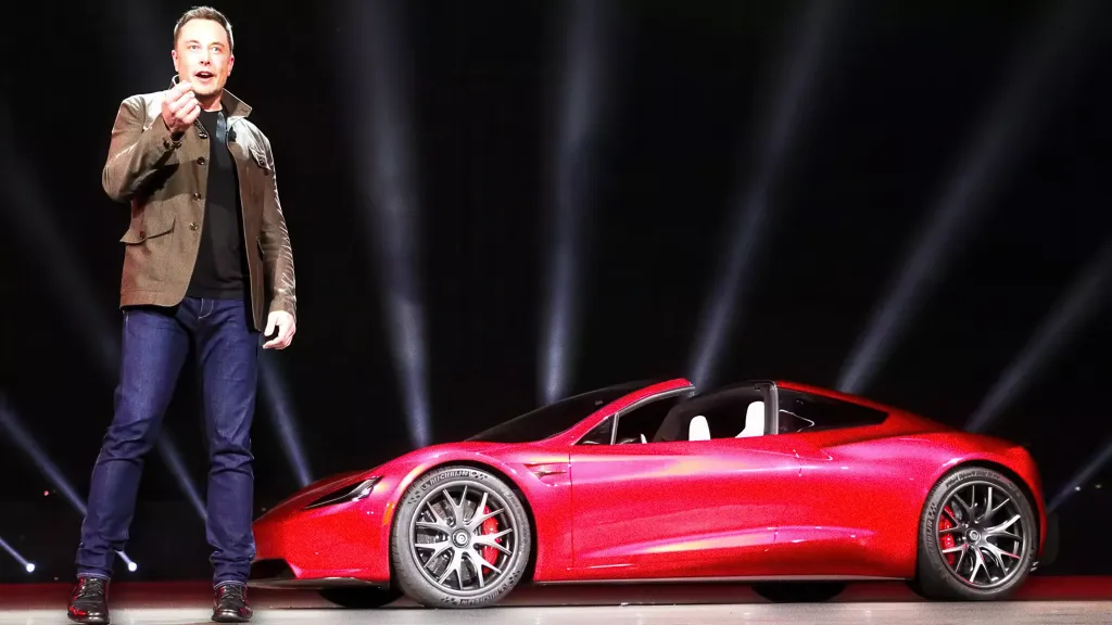 Tesla Roadster снова откладывается: Musk называет его последней машиной для ручного вождения, но завода все еще нет
