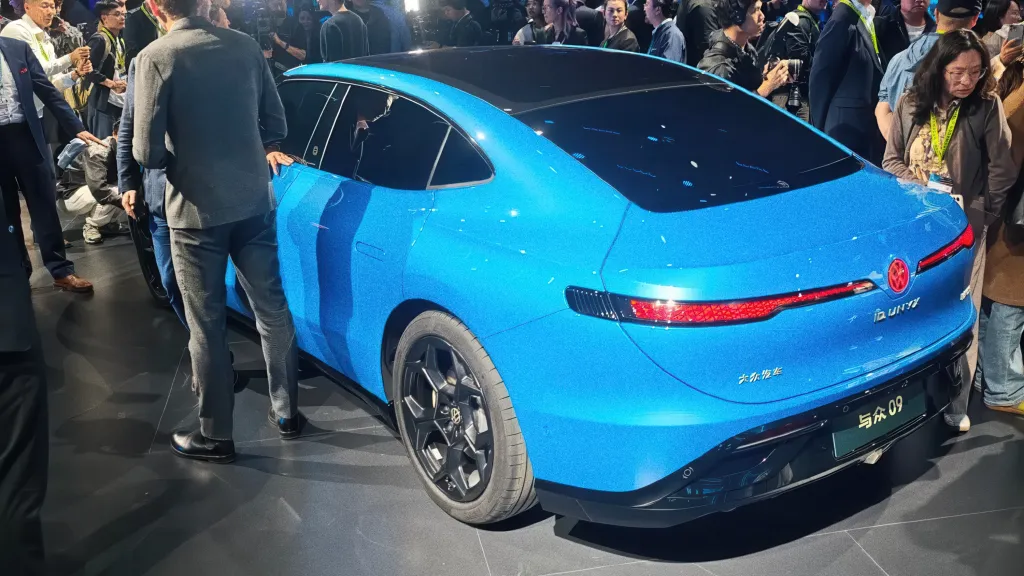 Volkswagen раскрыл ID. Aura T6 и ID. Unyx 09: две новые EV-линейки для китайского рынка