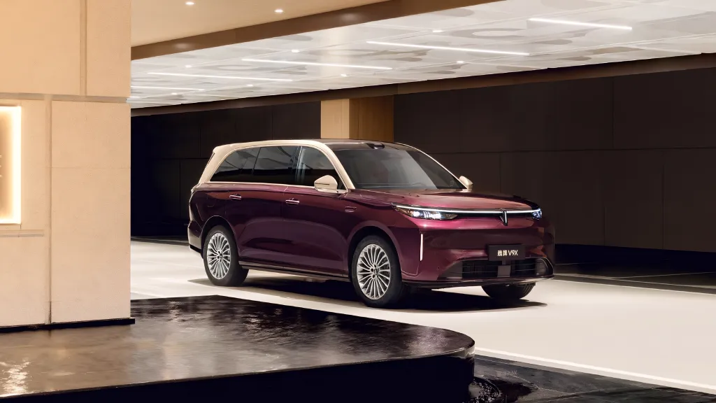 Wey V9X стартовал в Китае с ценой от 349 800 юаней и тремя PHEV-версиями
